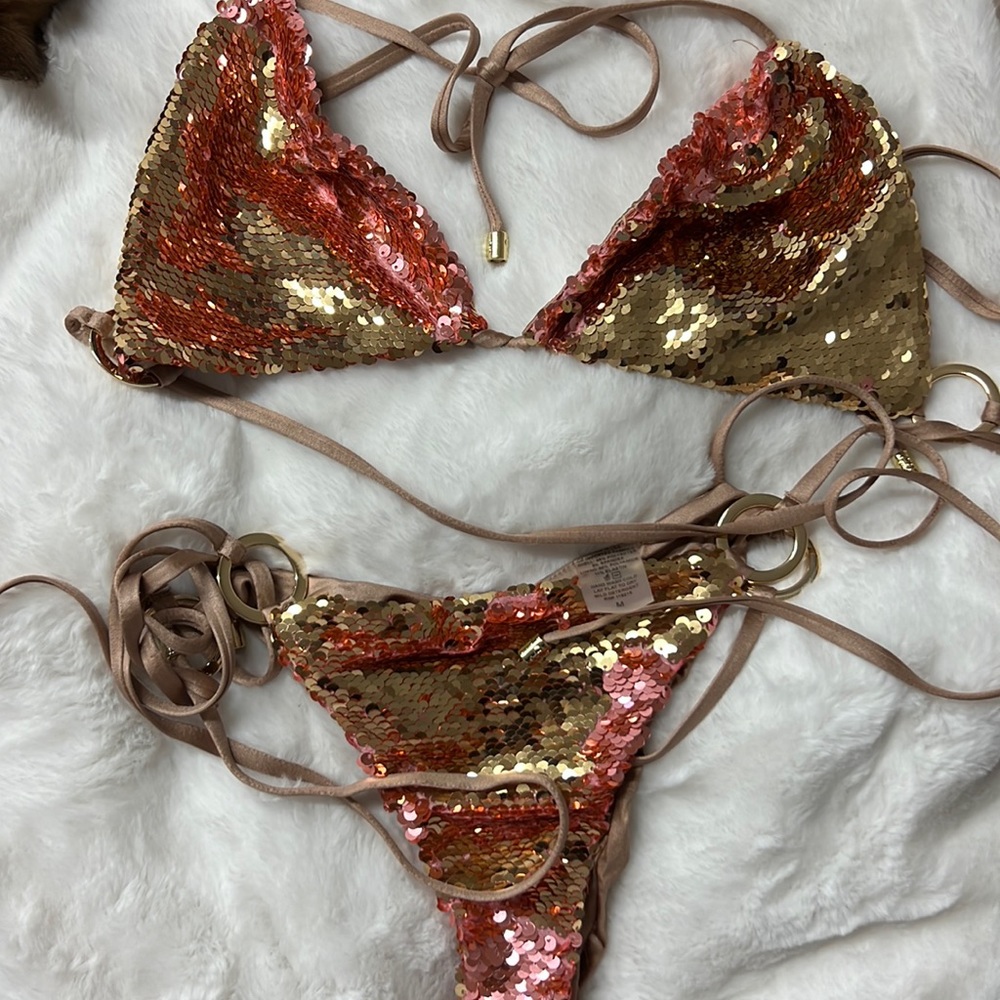 Beach Bunny Ariel bikini